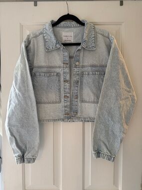 Celebrity Pink Light Blue Cropped Denim Jacket